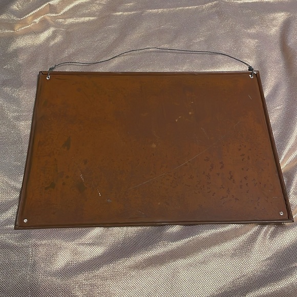 Metal sign- Happiness is where the gecko lie. Has blue background, teal gecko - Picture 4 of 7